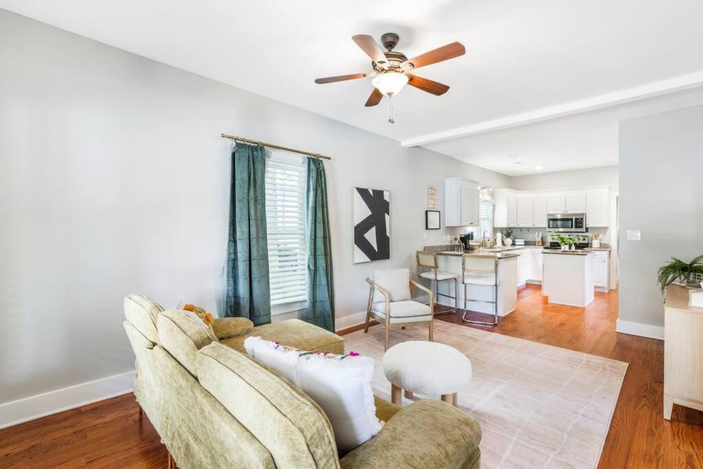 Villa Bright + New - Fire Pit - Hammock - 3 Bd Raleigh Exterior foto
