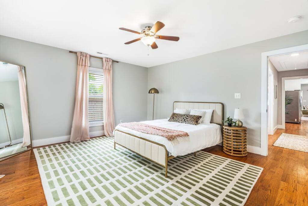 Villa Bright + New - Fire Pit - Hammock - 3 Bd Raleigh Exterior foto